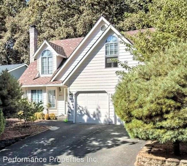 Building Photo - 4 br, 2.5 bath House - 2077 SE 73rd Avenue