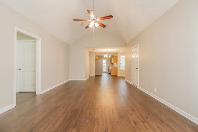 Building Photo - 4856 Nina Marie Ave