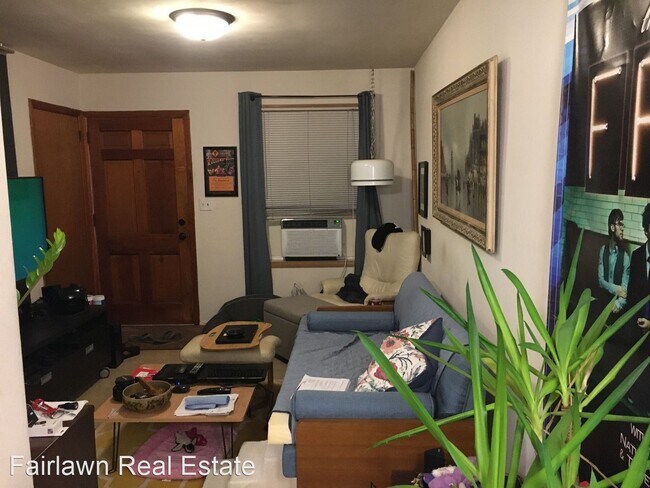Building Photo - 2 br, 1 bath House - 212 Birch St.