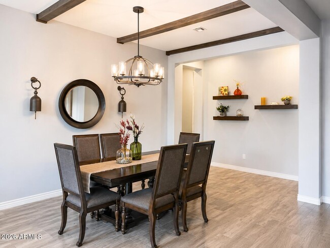 Foto del edificio - 2665 E Stacey Rd