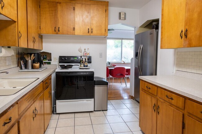 Foto del edificio - Spacious 4BR House in Denver