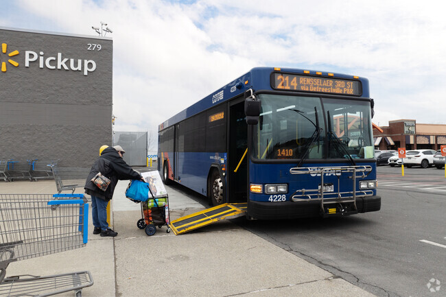 CDTA can get you around the Rensselaer area and Capital Region.