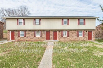 Building Photo - 209 Landings Dr