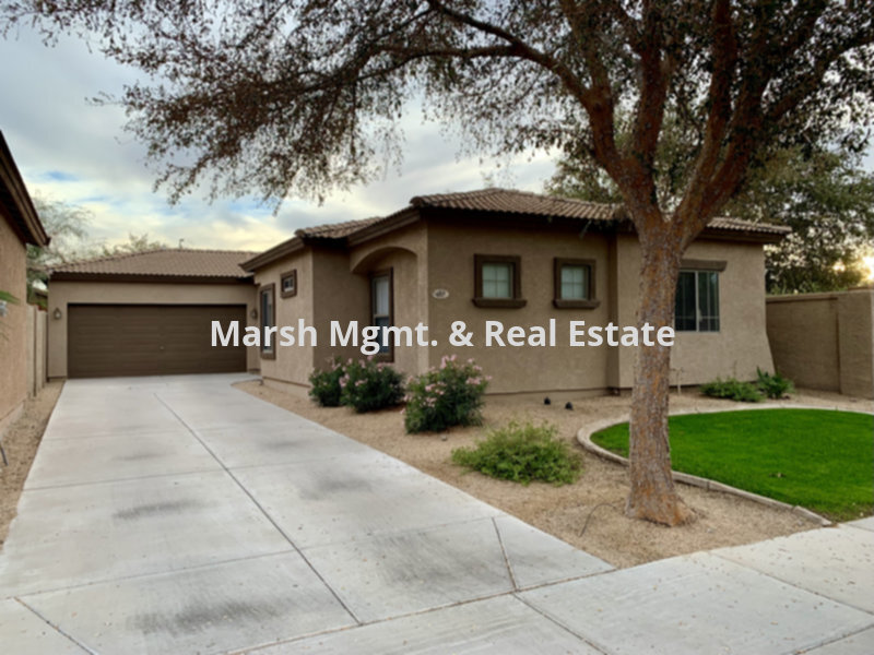 Foto principal - Very nice 3 bedroom home in Chandler!