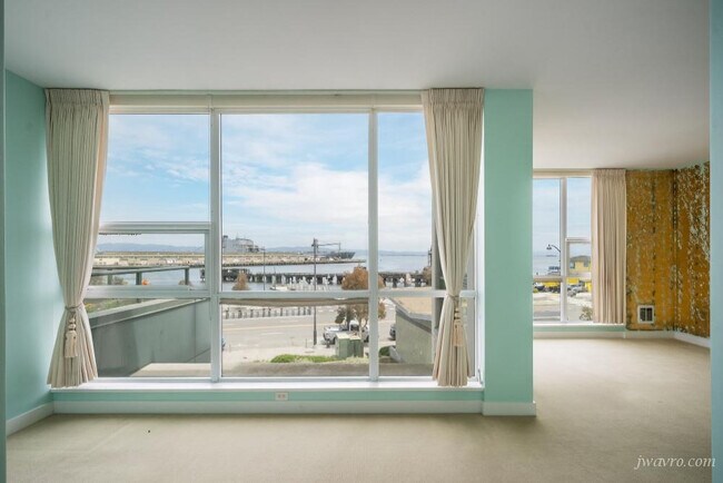 Building Photo - 330 Mission Bay Boulevard North