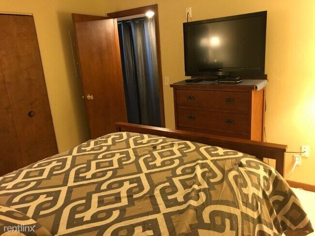 Foto del edificio - 3 br, 2 bath Condo - 9308 Hunters Creek Drive