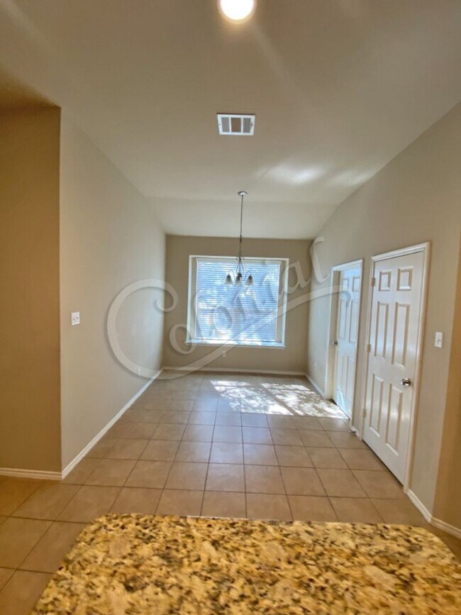 Foto del edificio - AVAILABLE IN MAY; APPLY TODAY ON OUR WEBSITE!!!