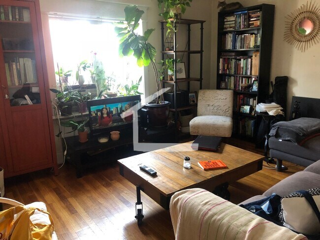 Foto del edificio - Large 1 bed unit in the heart of Oak Squar...