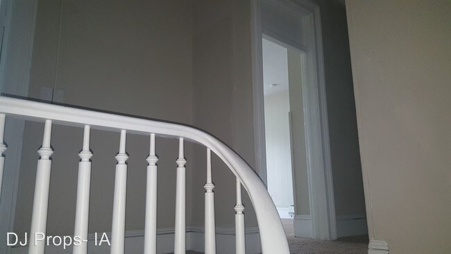 Foto del edificio - 427 E 14th St