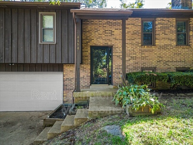 Building Photo - 4484 Shady Springs Ct