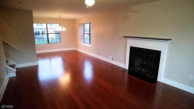 Building Photo - 339 Penns Way
