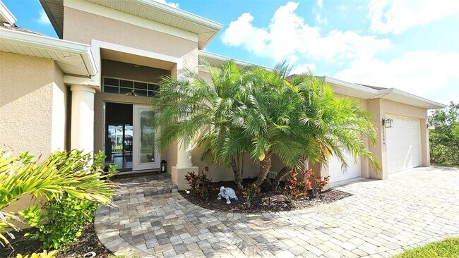 Foto del edificio - 15506 Meacham Cir