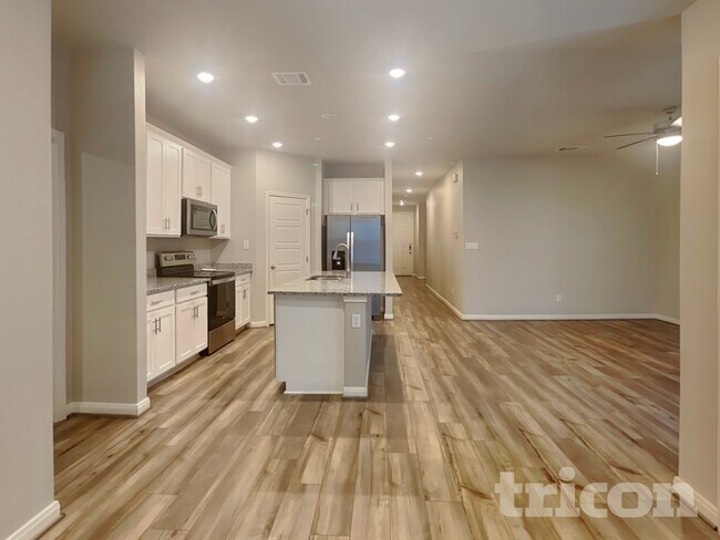 Foto del edificio - 13615 Emerson Wy