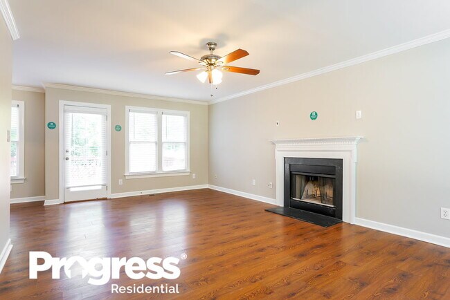 Foto del edificio - 4225 Cashew Dr