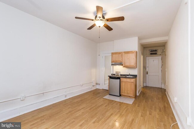 Foto del edificio - 1324 Locust St