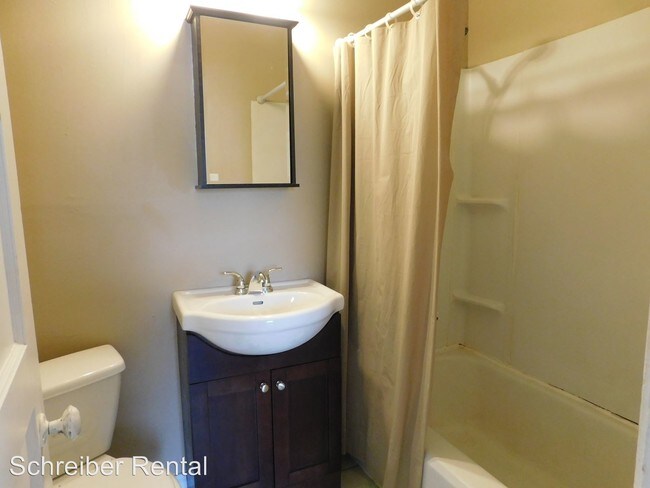 Foto del edificio - 909 S Emporia St