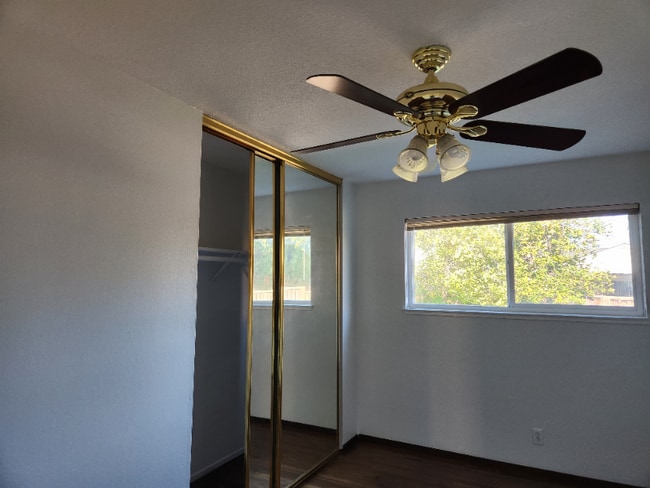 Foto del edificio - 401 Murray St