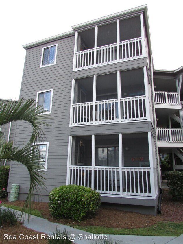 10174 Beach Dr SW Unit 1 301, Calabash, NC 28467 Room for Rent in