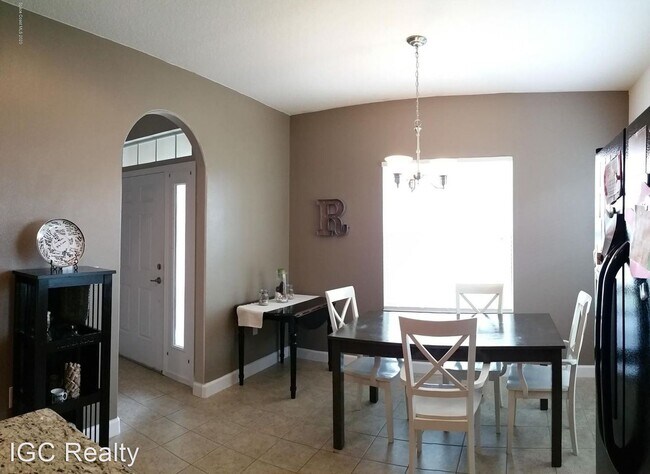 Foto del edificio - 3 br, 2 bath House - 2150 Bridgeport Circle