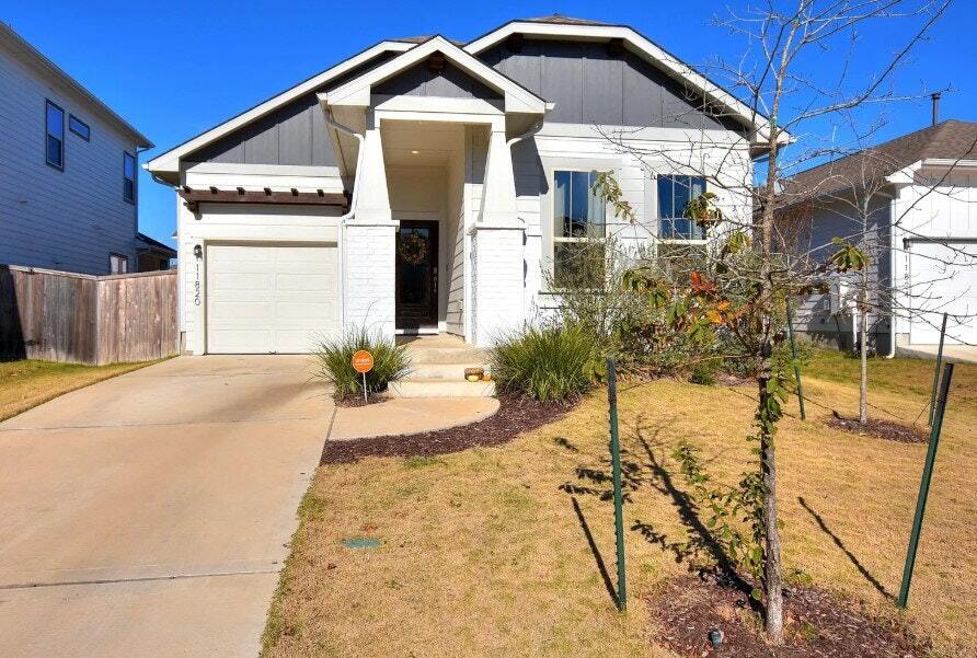 Foto principal - 11820 Pecangate Way