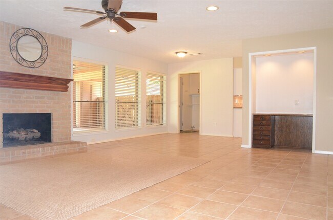 Building Photo - 3002 N Blue Meadow Cir