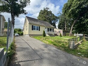 Building Photo - 888 Platt St
