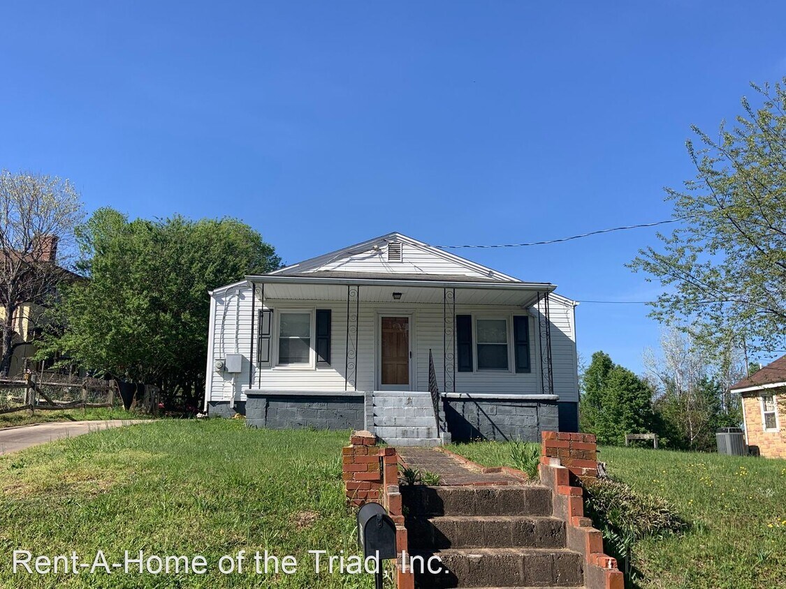 Primary Photo - 2 br, 1 bath House - 505 Turner Street