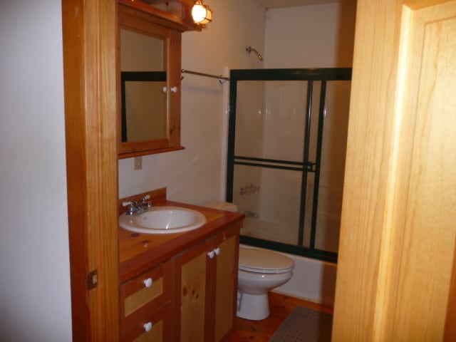 Building Photo - 11600 Olympic View Dr NE