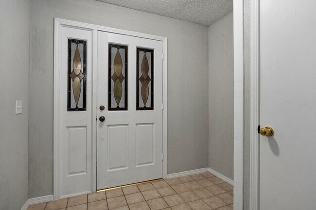 Foto del edificio - Recently Updated Home!