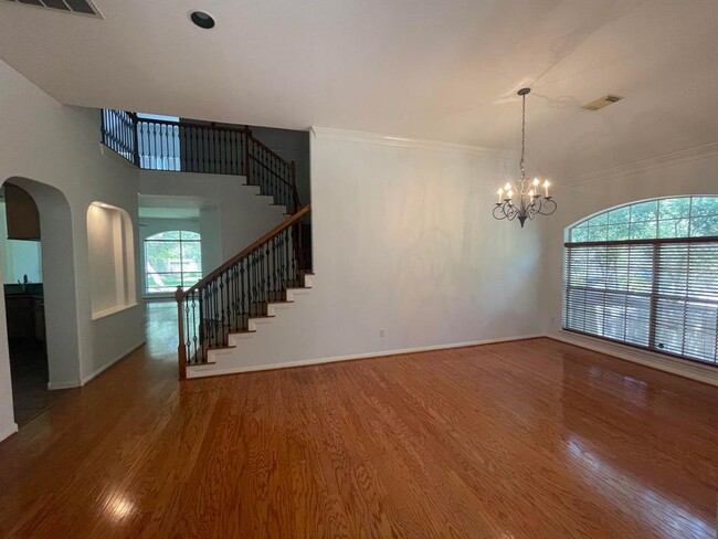 Building Photo - 10608 Melcher Ct