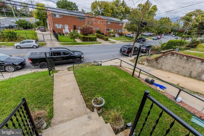 Building Photo - 11903 Dalewood Dr