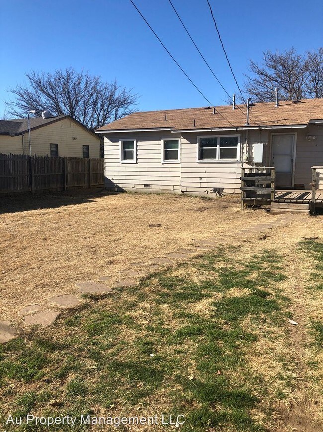Building Photo - 3 br, 1 bath House - 4437 S FANNIN ST