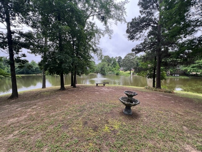 Building Photo - 5906 Winchester Dr