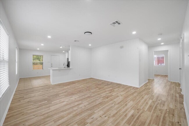 Foto del edificio - 3514 Banda Ln