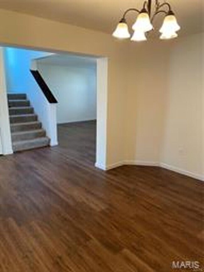 Foto del edificio - Lovely 4 bedroom, 2.5 bath, 2 car garage