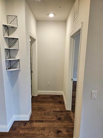 Foto del edificio - 1735 Wittington Pl