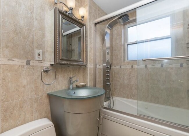 Bathroom - 60 Sutherland Rd