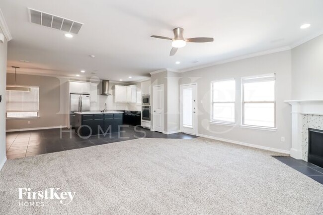Foto del edificio - 3805 Whisper Hollow Way