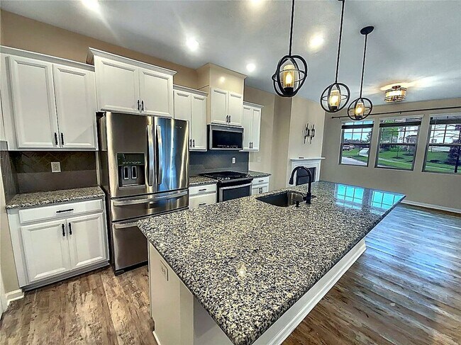 Foto del edificio - 11052 Chalkbark Ln