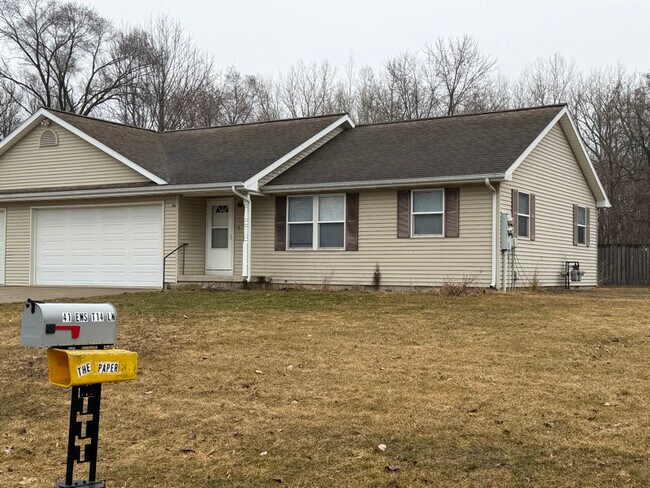 Foto del edificio - 56 EMS T14 Ln