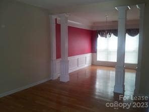 Foto del edificio - 6229 Bells Mill Dr