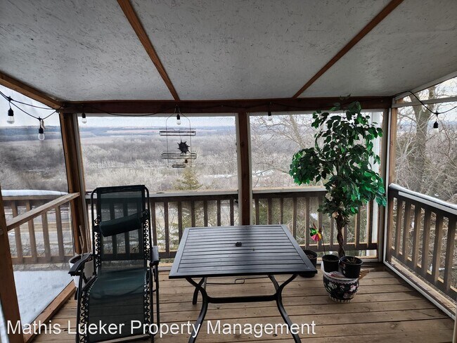 Foto del edificio - 3 br, 2 bath House - 617 Rockledge Dr