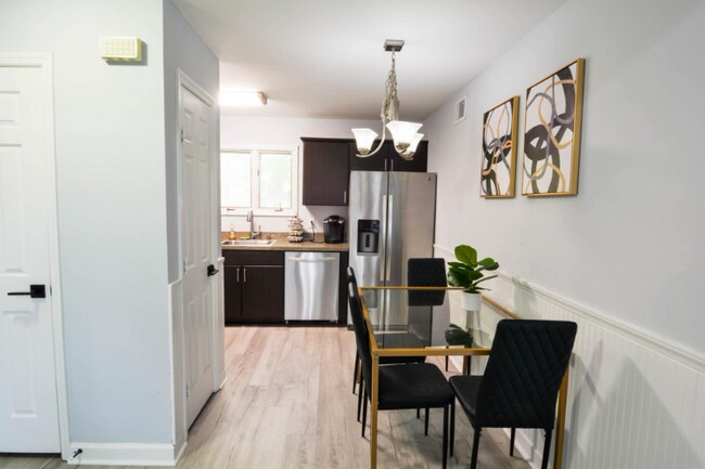 Foto del edificio - 515 37th Ave N