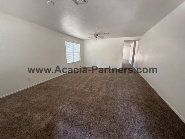 Foto del edificio - Three bedroom home in Mesquite Ranch