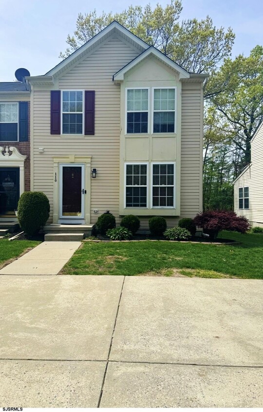Foto principal - 110 Red Bank Dr