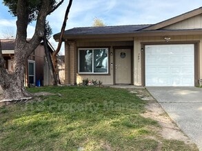 Building Photo - 7441 Willowcreek Dr