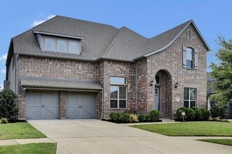 Building Photo - 13957 Woodford Ln