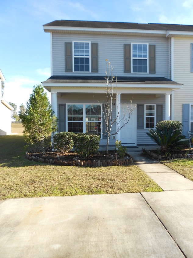 Primary Photo - 126 Broad River Dr