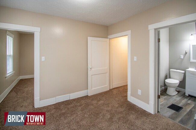 Foto del edificio - 221 N 30th St