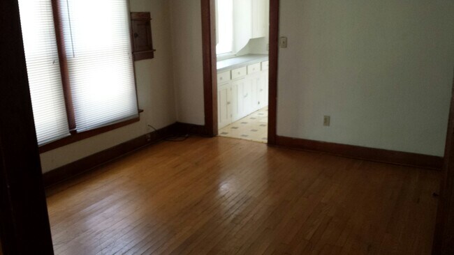 Foto del edificio - 630 W Fairview Ave